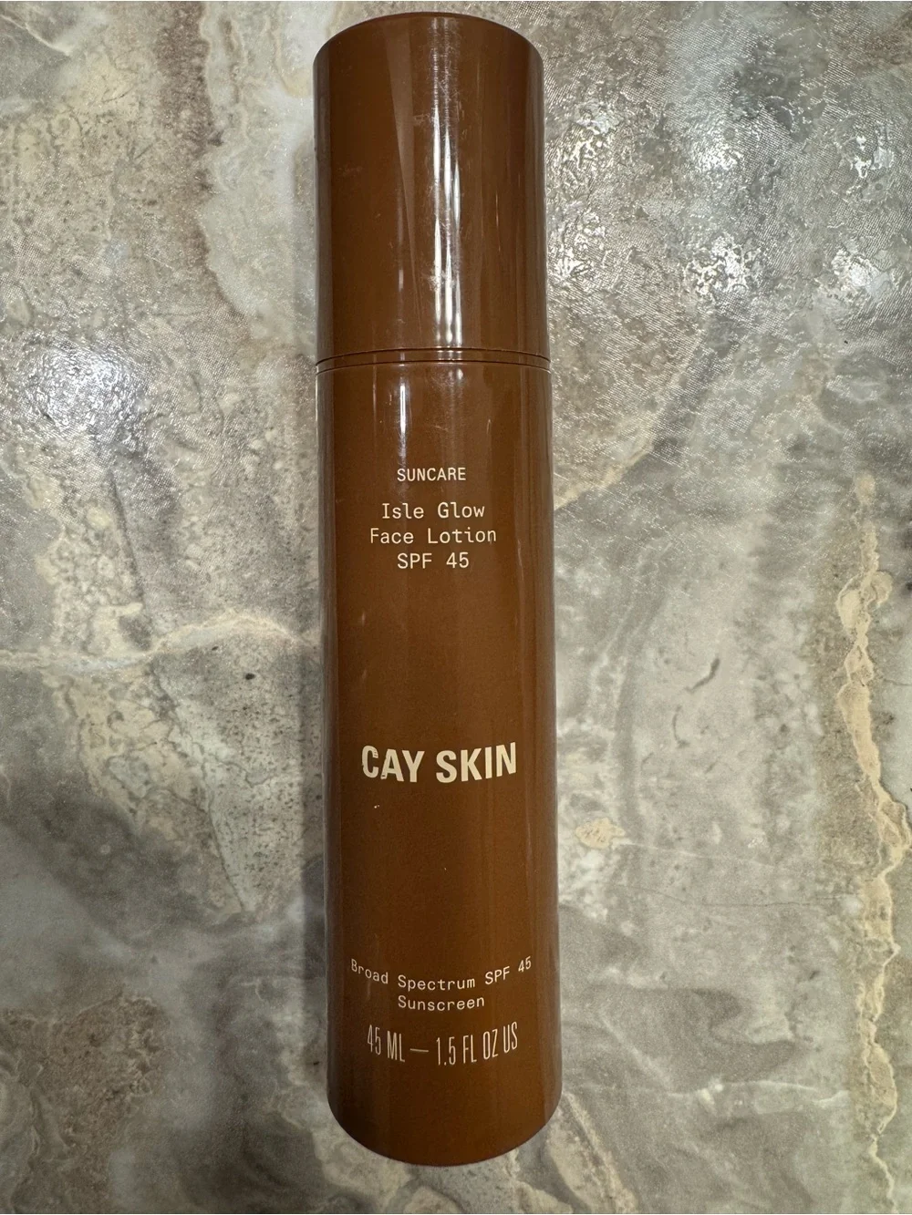 CAY SKIN Isle Glow Face Lotion SPF 45 —